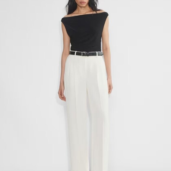 NWT Aritzia The Effortless Pant - Crepette Light Birch - Picture 1 of 9